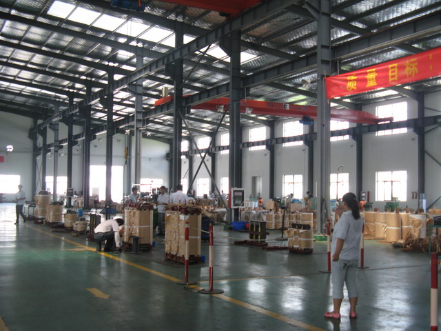 中卫变压器生产车间